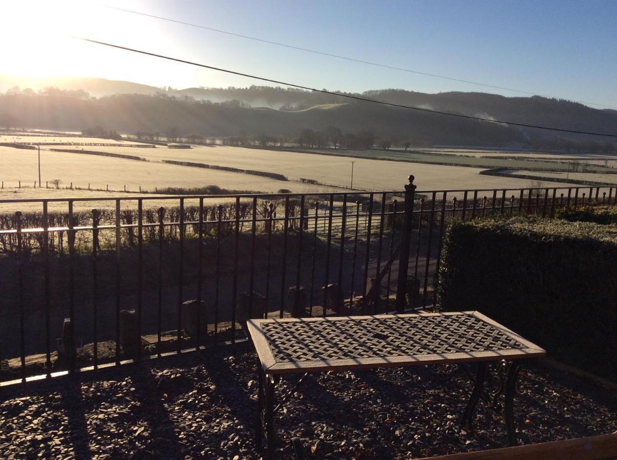 Bed and Breakfast Tan Y Graig Meifod Экстерьер фото